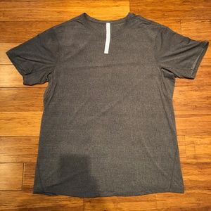 Lululemon In Mind athletic tee